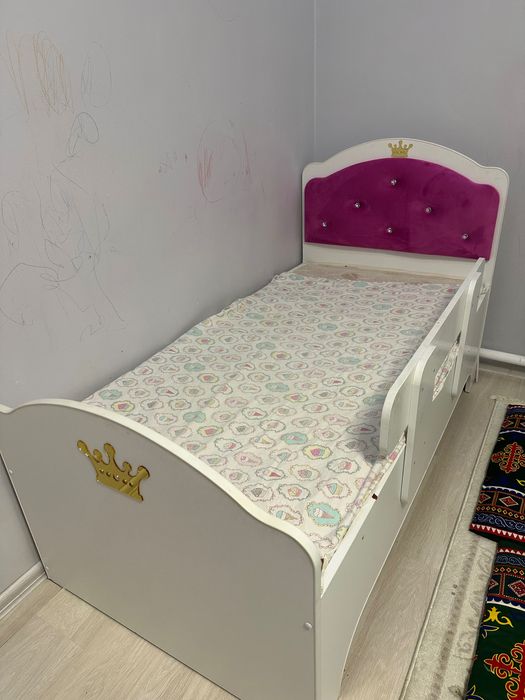Кровать детская для девочек