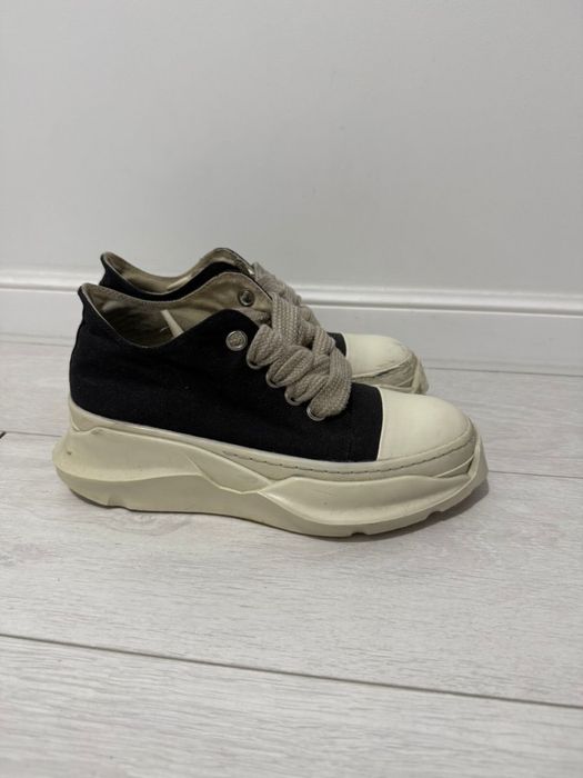 Rick Owen’s abstract