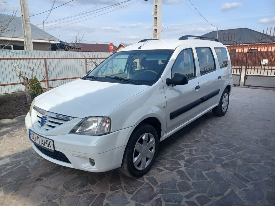 Dacia Logan MCV cu aer condiționat