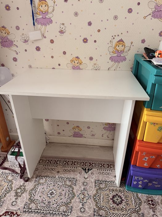 Рабочий столик парта