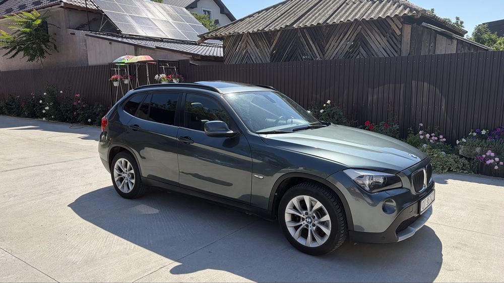 BMW X1 2010 — imagine 2