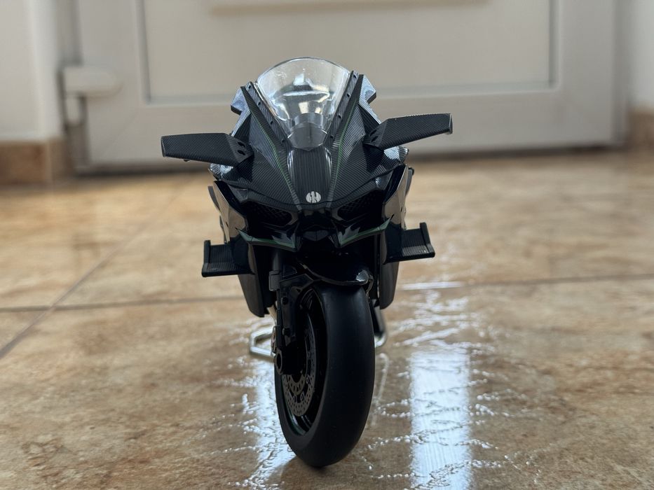 Machete moto Maisto 1:9 Bmw Ducati kawasaky