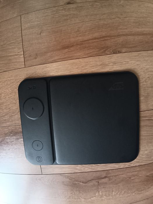 Swiss peak wireless charger  +  mouse pad 15 W