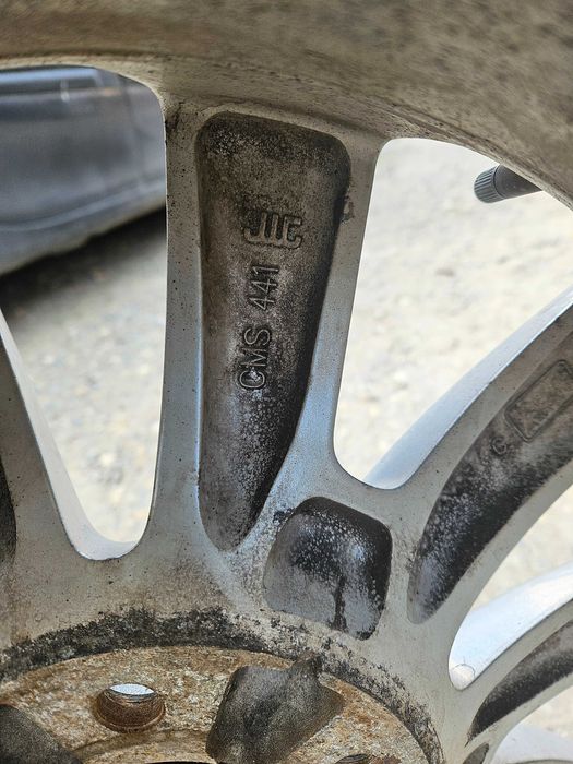 Джанти с гуми . 17ки 225/45/17