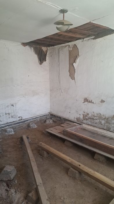 Продам дом в 11 экспедиции