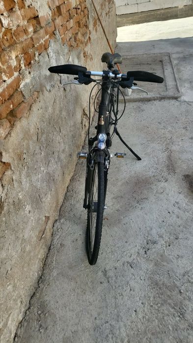 Vând bicicleta raleigh