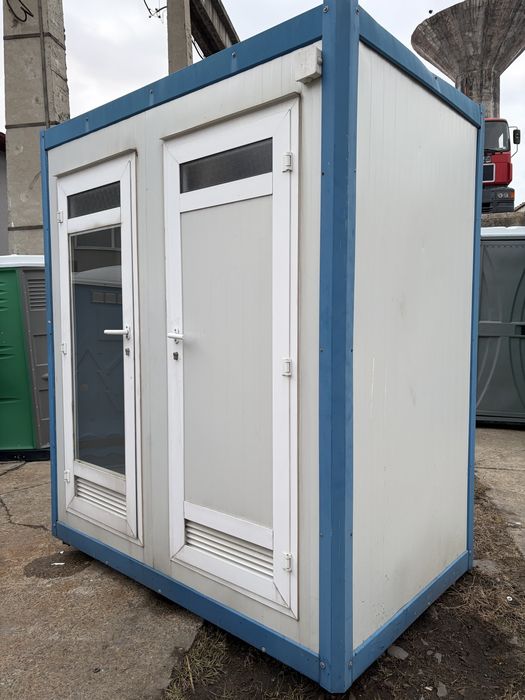 Cabina dus dublu din structura metalica si panou sandwic