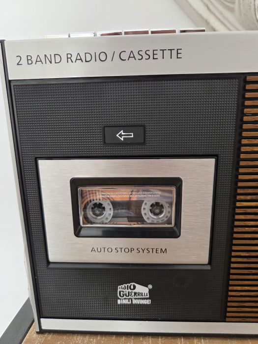 Difuzor Bluetooth cu Casetofon si Radio FM/AM Electromures EM 1014, Mono, USB, AUX, Microfon