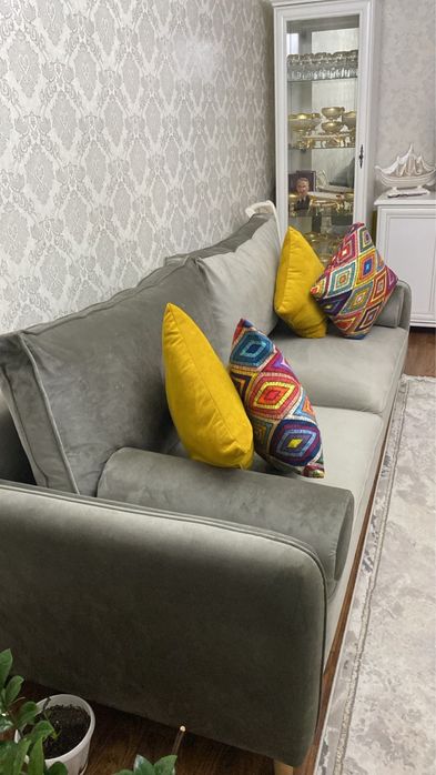 Срочно продам диван!