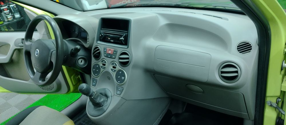 Fiat panda  mod de condus CITY