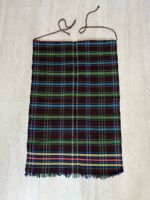 Престилки- вълнени.