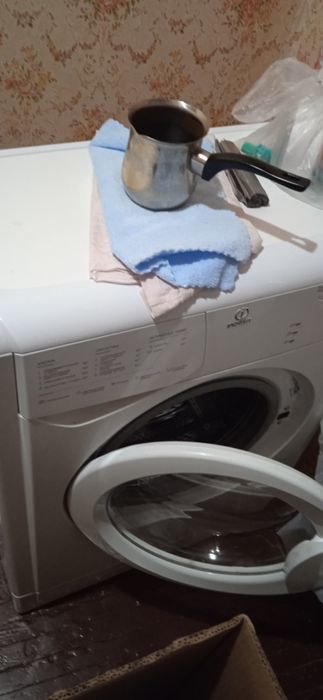 Стиральная машина  WIU 81