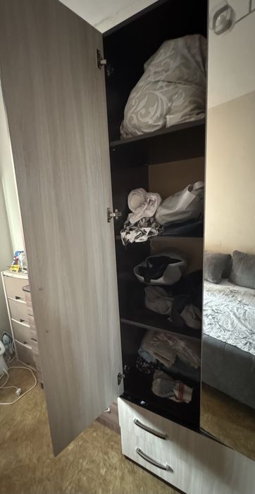 Продам шкаф самовывоз