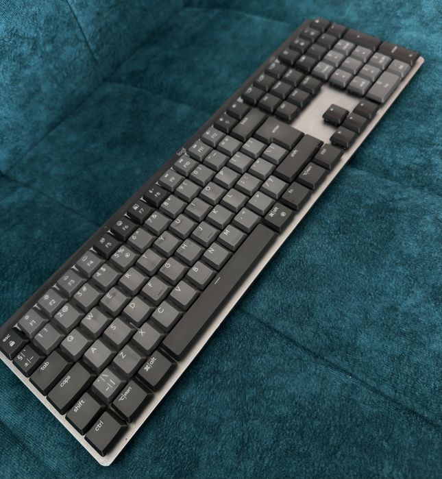 Клавиатура  Logitech - MX Mechanical