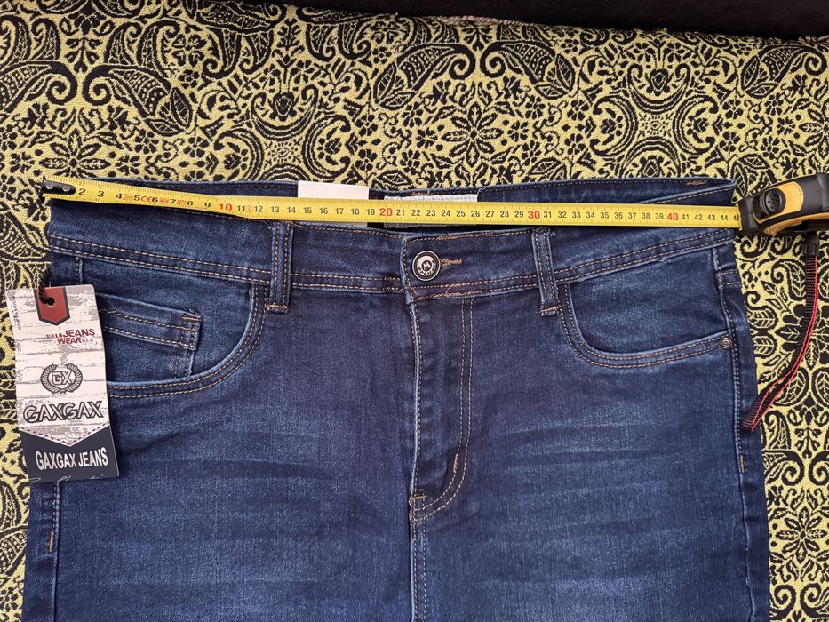 Мужские джинсы.