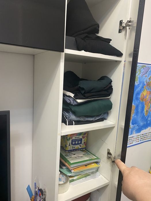 Продам шкаф под телевизор