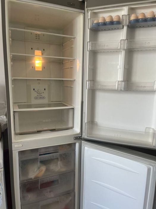 Холодильник в хорошем состоянии