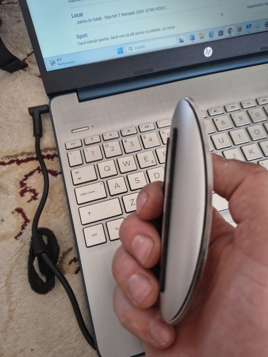Mouse Apple cu baterii incluse
