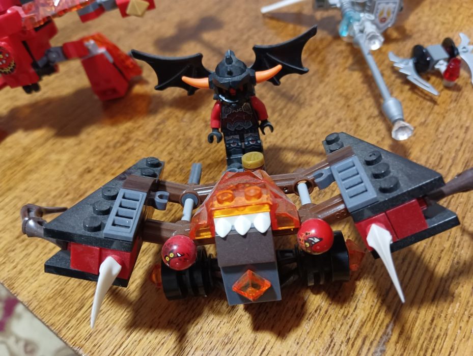 Продам фирменные Лего оригинал