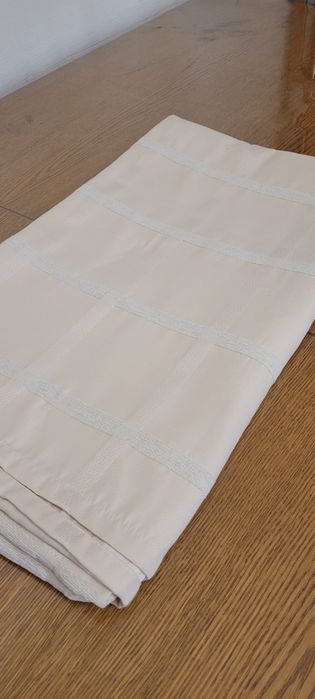 Продам  скатерть новую