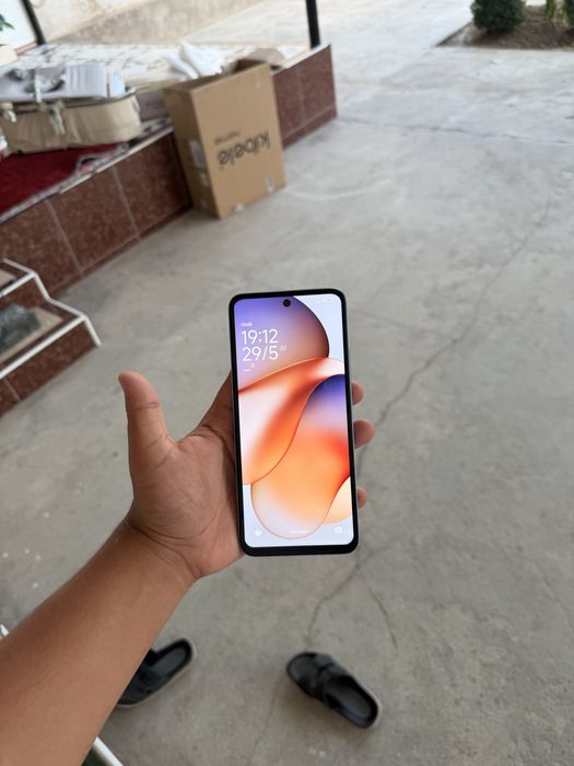 Redmi 12 holti zor