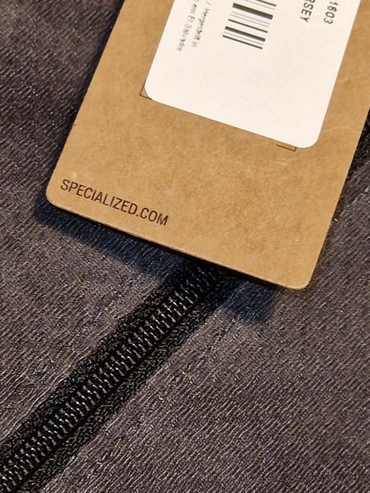 Tricouri Red Bull Radical Specialized  MTB cycling