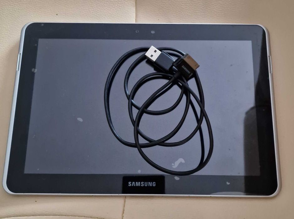 Samsung Galaxy Tab 10.1 alb WiFi si 3G