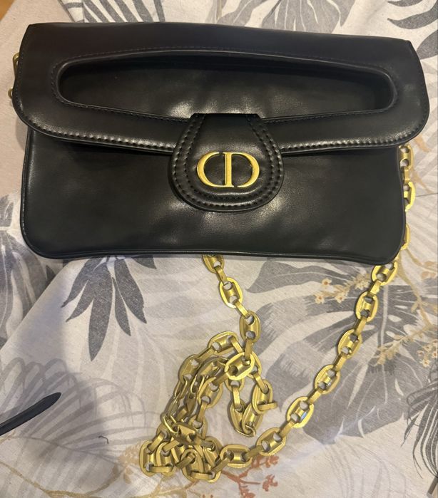 Dior чанта, като нова