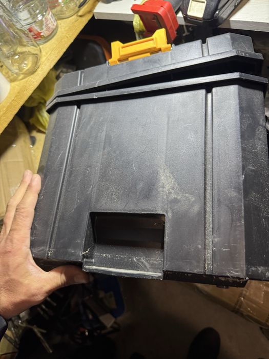 Lada scule dewalt McLaren