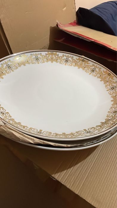 Продам  сервиз ! Новая! 109 предмет