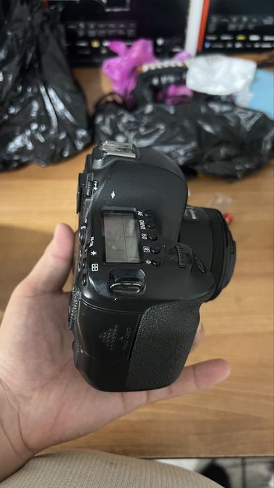 Продам canon eos 6d