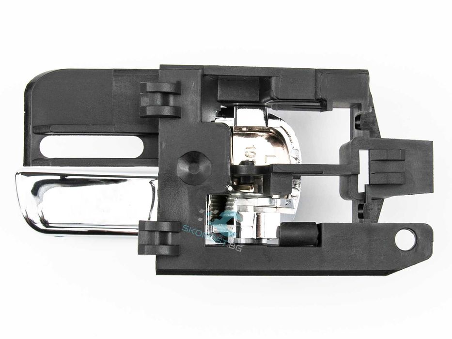 Лява Вътрешна Дръжка за Предна/Задна Врата на Nissan Qashqai