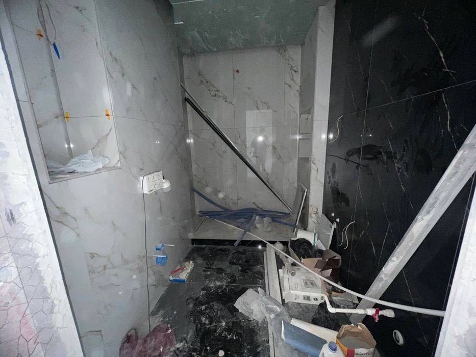 Mirabad Avenue Продается 2 комнатная квартира коробка Гостиница Россия