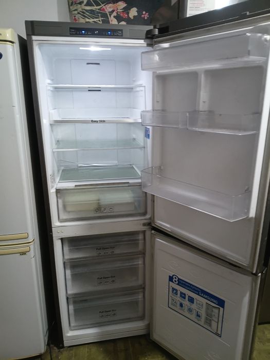 Холодильники двухкамерные  в Алматы