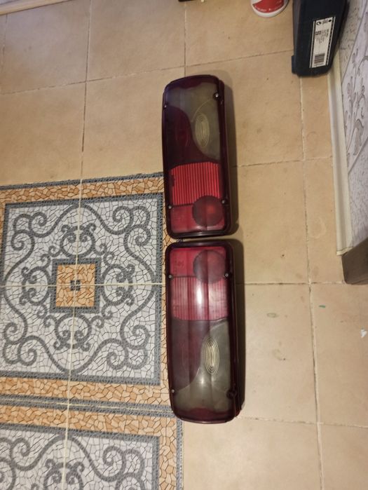 Фонари задние Mercedes