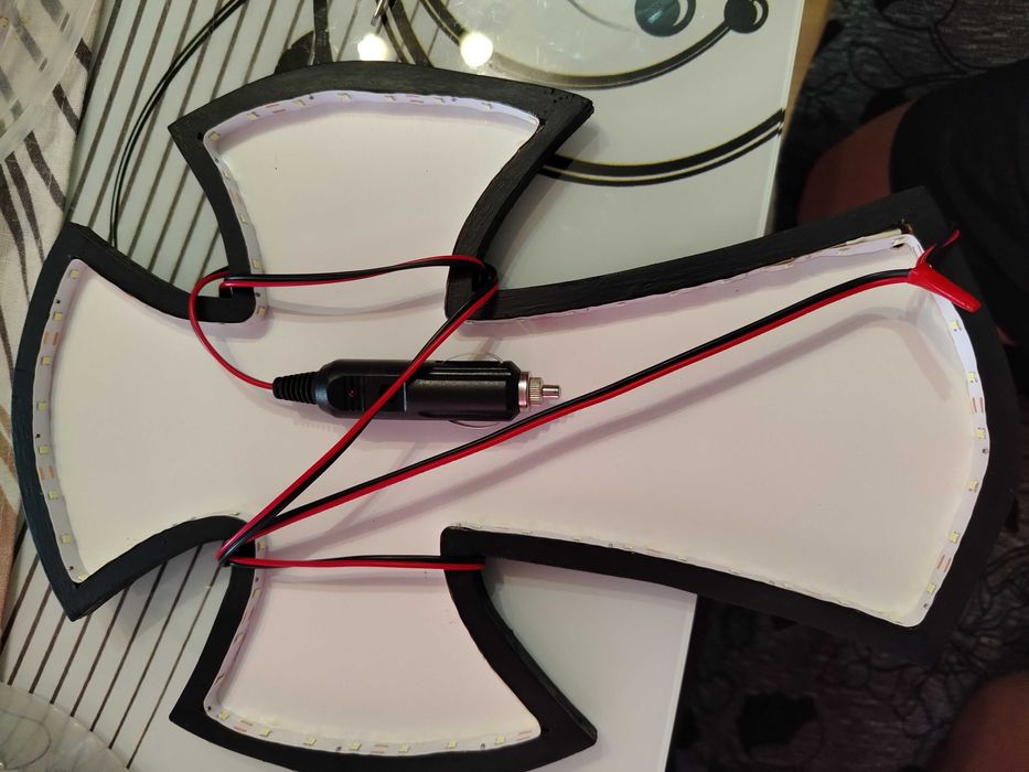 кръст за камион с LED светлина