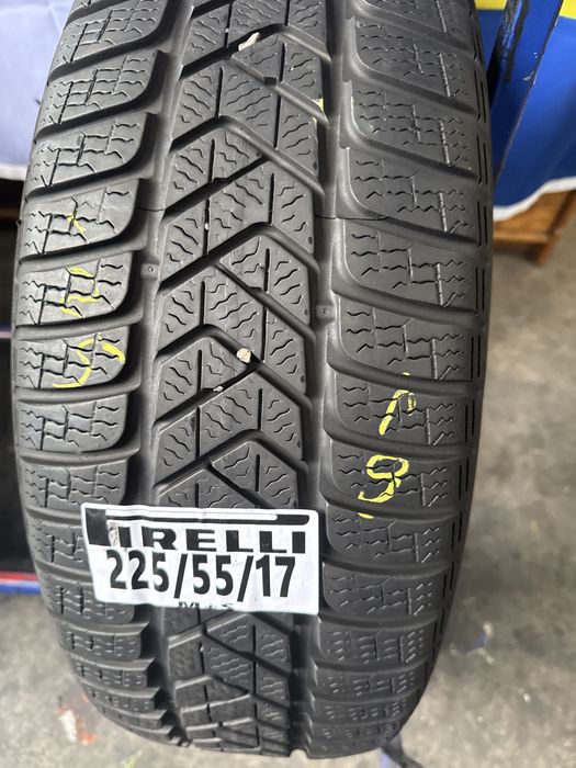 225/55/ 17 Pirelli