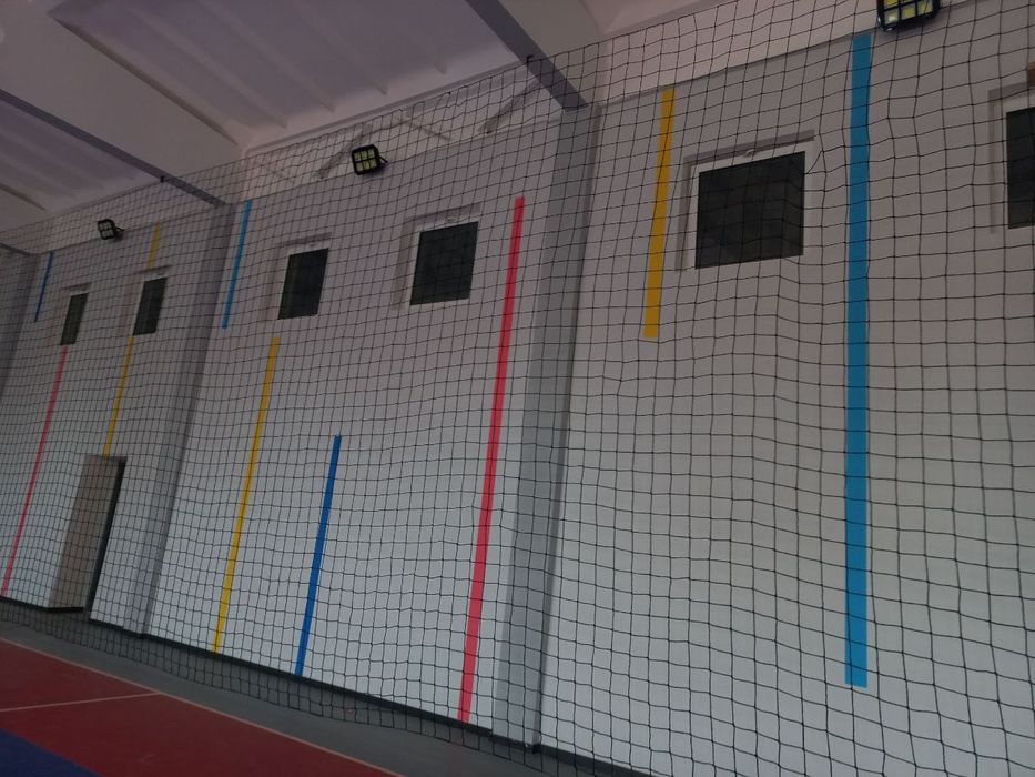 Сетка для строительства и футбола