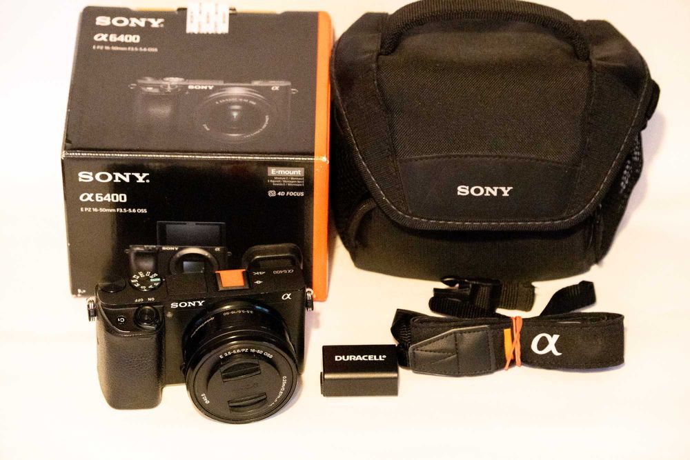 Продавам Sony a6400 + 16-50мм (SC 21039)
