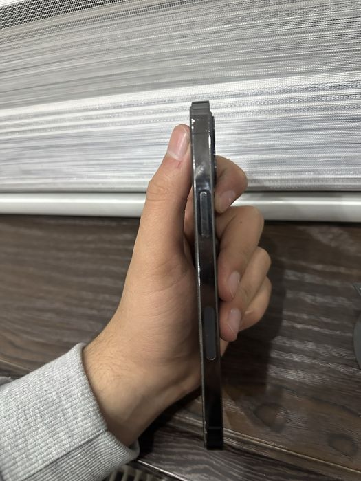 Iphone 12 pro arzonchiro