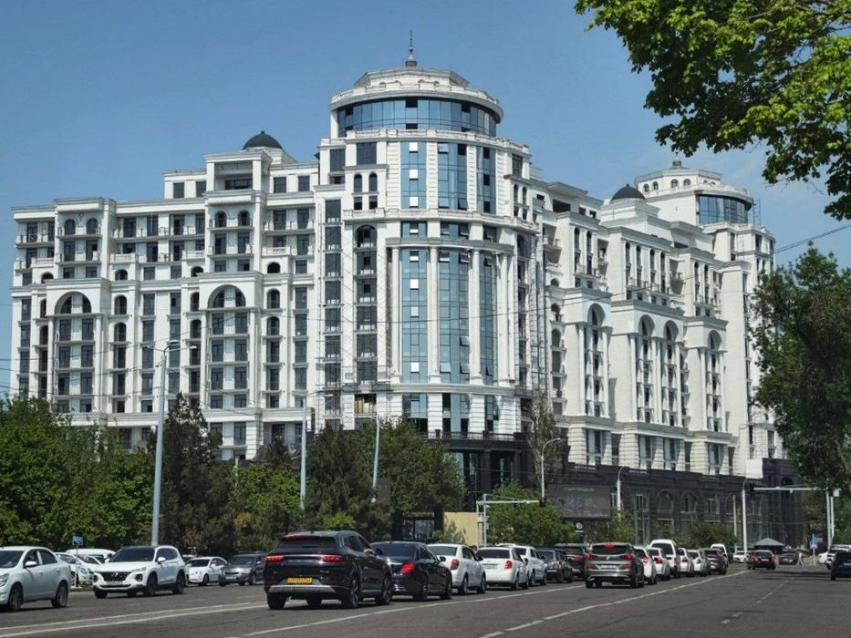 Новостройка коробка ЖК Метропол вид на телевышку ID: #3012