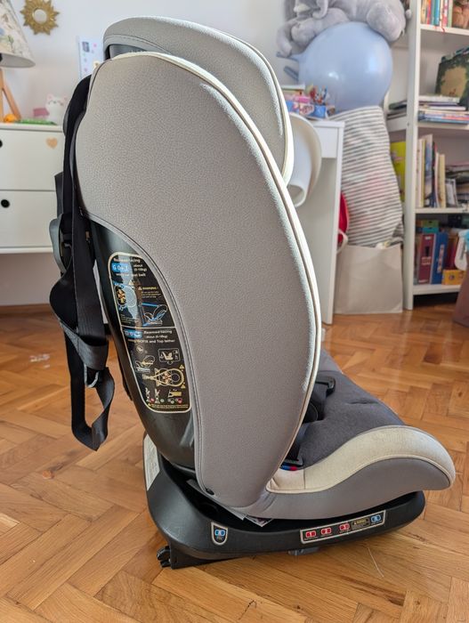 CHIPOLINO Детски  Стол за кола 0-36 кг. ТЕХНО ISOFIX 360°
