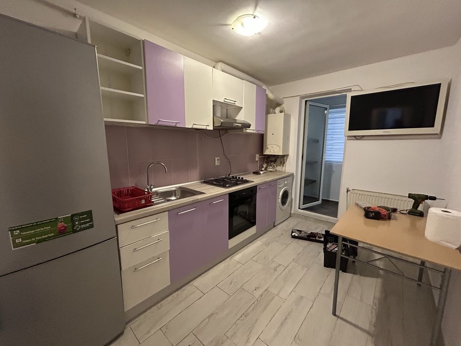 Vanzare apartament 2 camere decomandat cu gradina