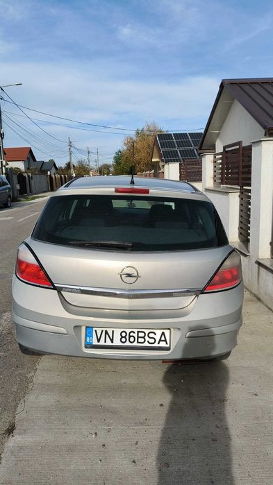 Opel Astra H 2006 | 1.6 Benzina | 181.000 km | Stare foarte buna