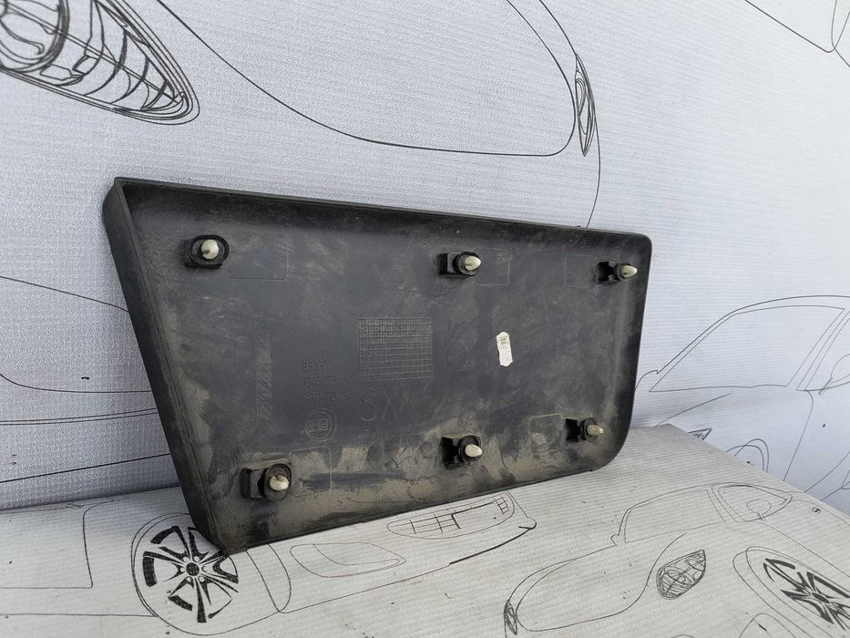Ornament Usa Stânga Peugeot Boxer / Citroen Jumper / Fiat Ducato 2008 / 2006-2014 Cod OEM 1305773070 (5A3)