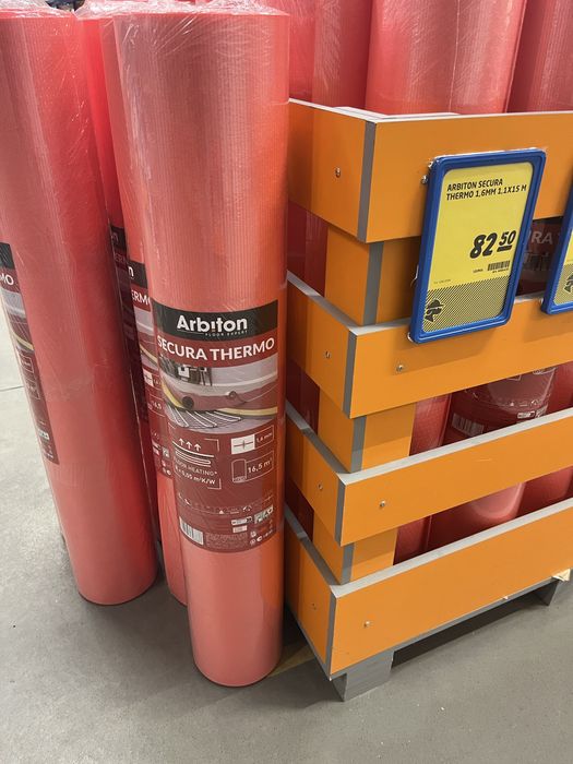 Spuma parchet incalzire in pardoseala