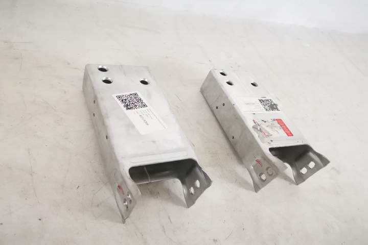 Cap Lonjeron Fata Original In Stare Buna Jaguar  XE  X760 [2014 - 2020