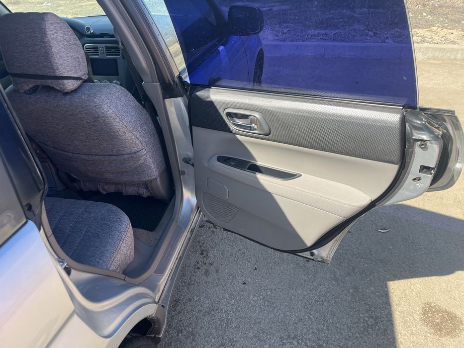 Субару форестер