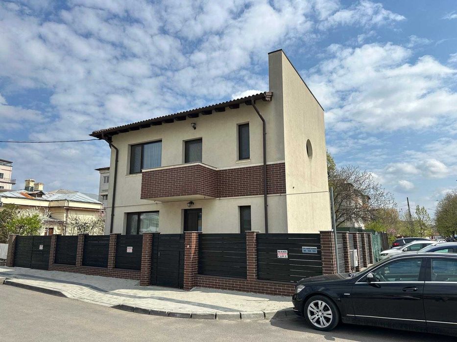Casa Focsani proprietar | 248 mp + teren 512 mp | spatiu comercial + oportunitate business