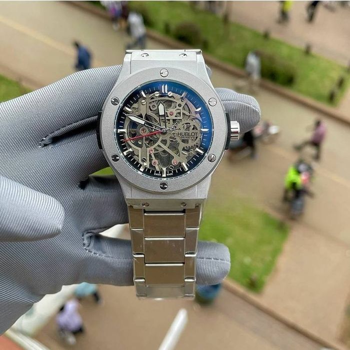 Hublot часы механика